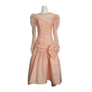 Vintage 1980s Big Bow Peach Damask Sweetheart Formal Dress